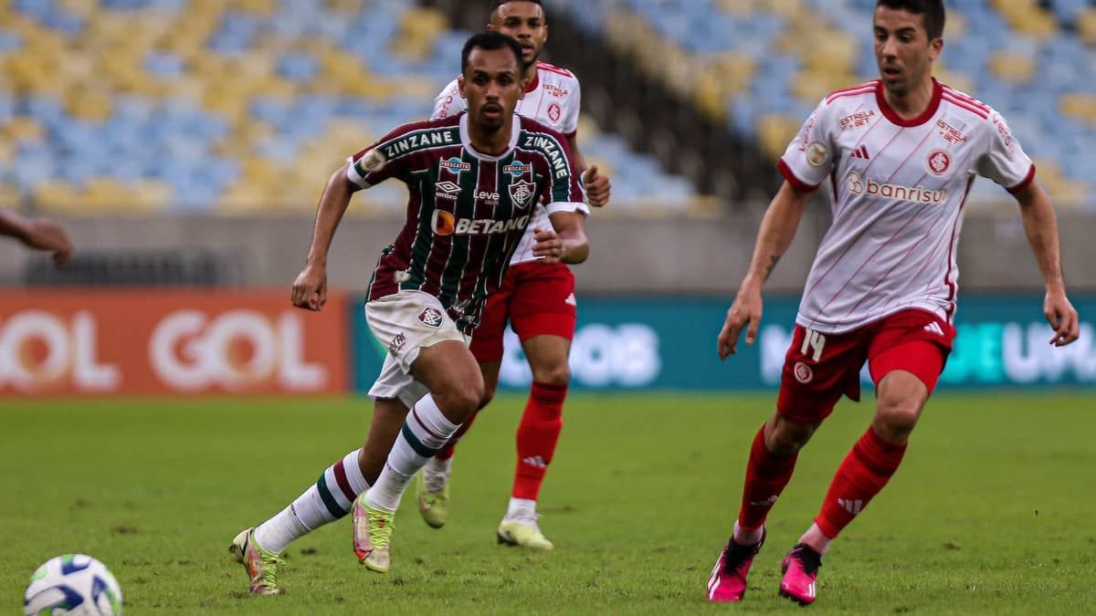 Fluminense e Internacional se encaram na Libertadores 11 anos depois