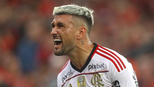 No clube desde 2019, Arrascaeta tem contrato até 2026 com o Flamengo