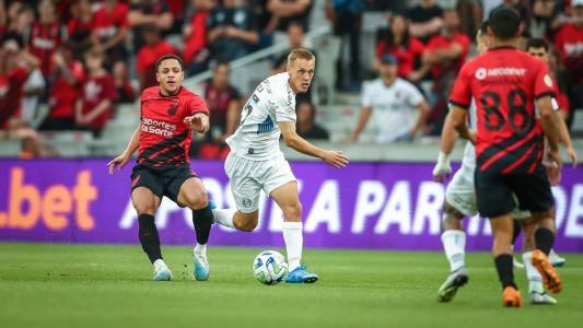No primeiro turno do Brasileirão, o Grêmio venceu o Athletico, em Curitiba, por 2 a 1