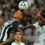 América e Botafogo fazem 'duelo dos opostos' em BH pelo Brasileirão