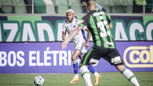 No primeiro turno, o Cruzeiro goleou o América por 4 a 0, no Independência