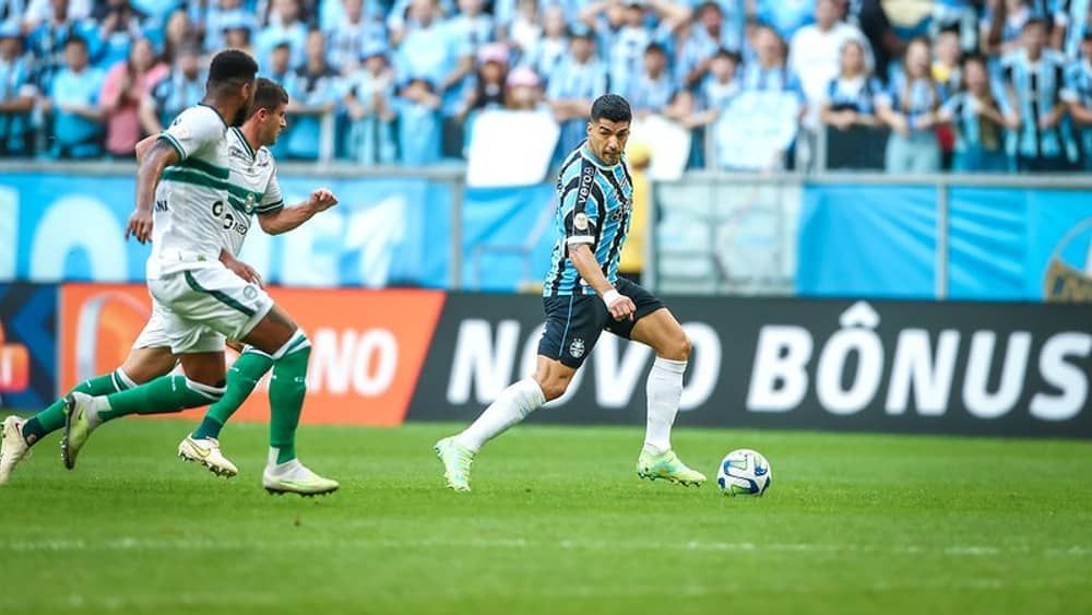 Grêmio x Coritiba: prováveis escalações para o Brasileirão