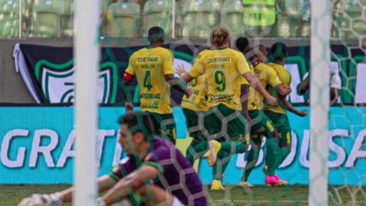 No primeiro turno, o Cuiabá venceu o América de virada por 2 a 1 em Belo Horizonte