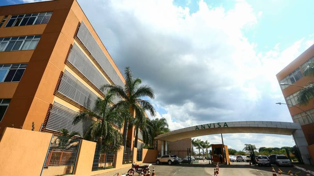 Anvisa inclui nova indicação de remédio para tratar câncer de pulmão