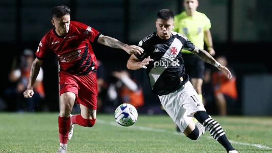 No último jogo em São Januário, o Vasco foi derrotado pelo Athletico