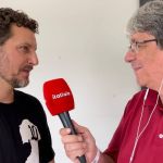 Ídolo do Santos, Elano vai à Vila Belmiro para velório de Pelé