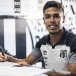 Santos anuncia contratação do meia Nonato