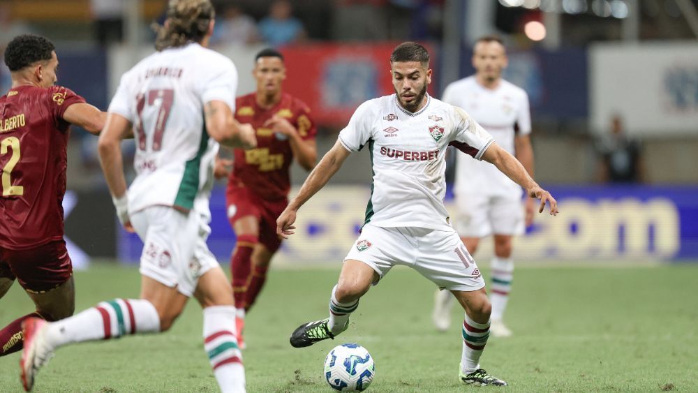 Nonato sente dores ao marcar gol e desfalca Fluminense na Sul-Americana