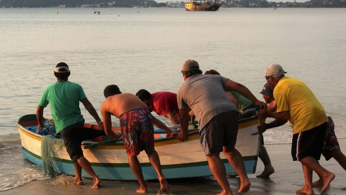 Governo faz mutirão para regularizar piscicultores no Norte de Minas
