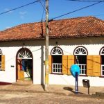 Exposição reúne peças do projeto “Bordados Sementes de Luz” em Ouro Preto