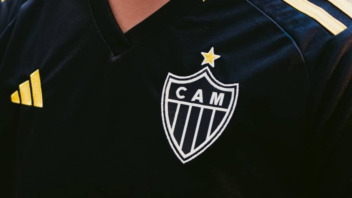 Atlético lança oficialmente camisa 3; veja imagens