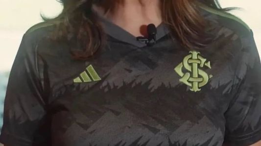 Nova camisa traz os tons de cinza e verde