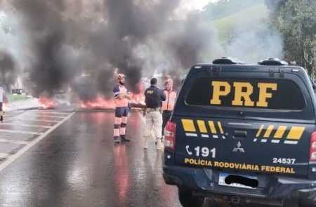 Manifestação em Nova Era