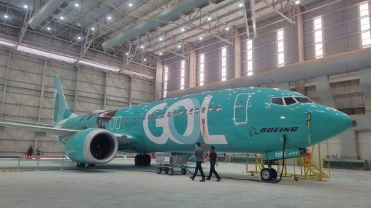 Nova pintura do Boeing 737 da Gol que fará a rota São Paulo/Miami/Orlando