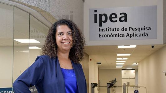 Nova presidente do Ipea, Luciana Servo, é economista e trabalha no órgão há 20 anos