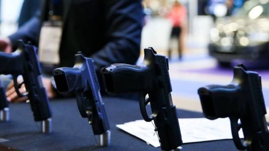 Novas regras do governo federal restringem acesso a armas para CACs