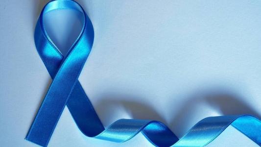Novembro Azul é o mês dedicado à prevenção ao câncer de próstata