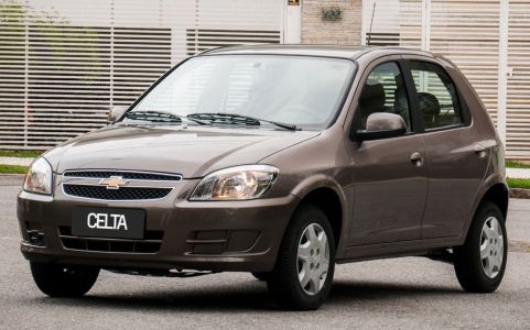 Chevrolet Celta é o usado mais buscado na internet no Brasil