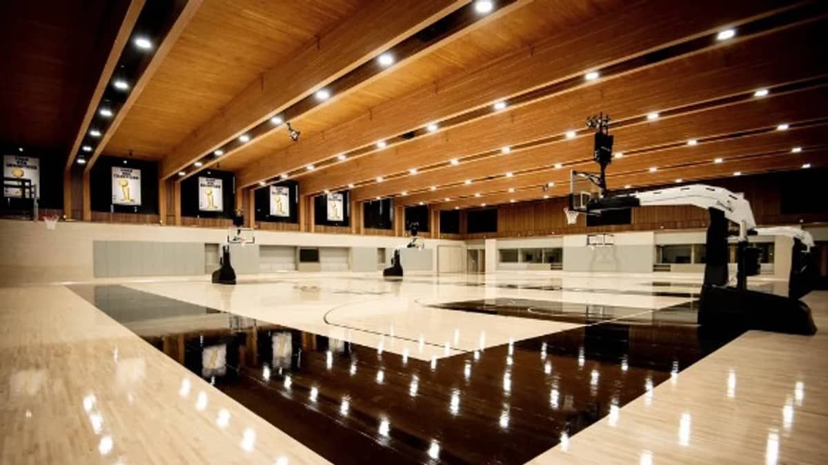 San Antonio Spurs, da NBA, apresenta CT de R$ 2,5 bilhões; veja fotos