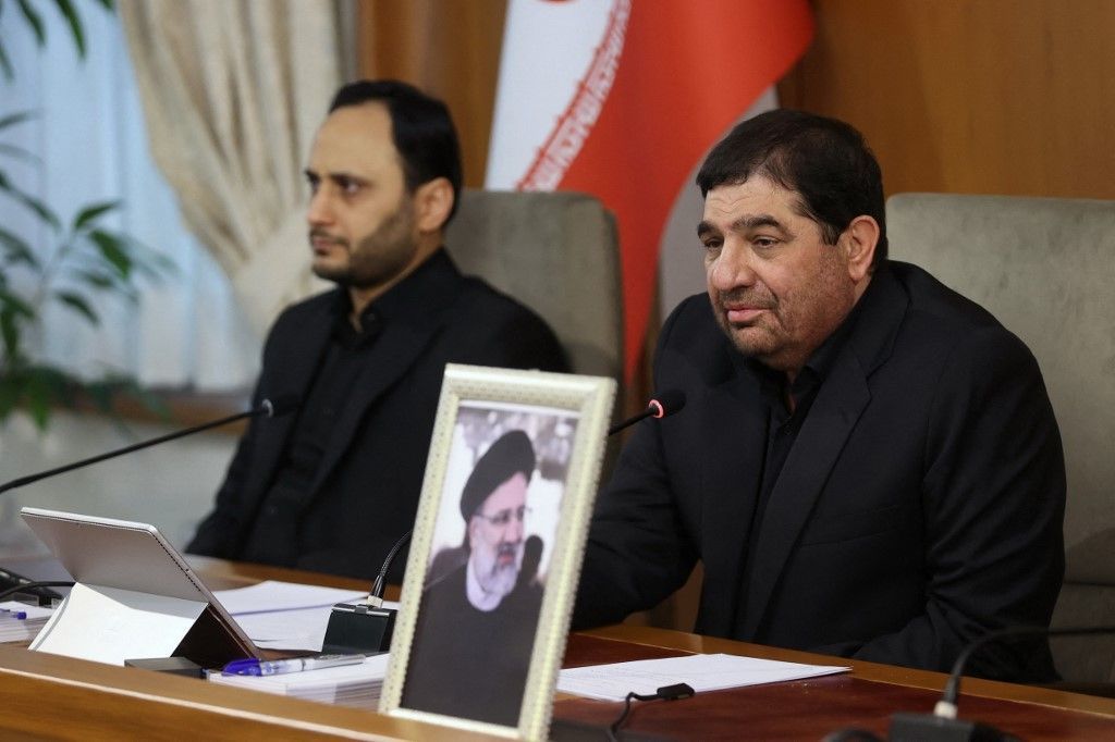 Com morte de Ebrahim Raisi veja quem assume o governo do Irã
