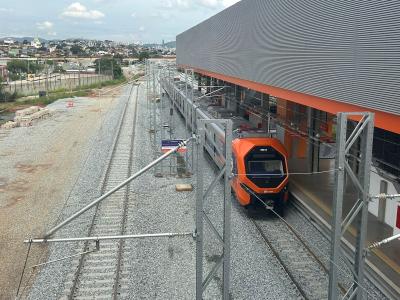 Trem recém-adquirido na estação Novo Eldorado. Novidade só estará disponível nos próximos meses