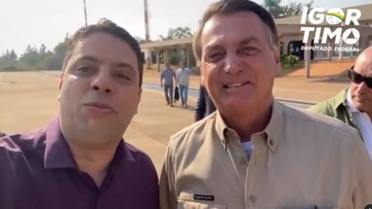 Vice-líder escolhido por Lula tem fotos e vídeos com Bolsonaro, Moro e Damares em suas redes sociais