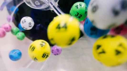 Número fornecido pelo ChatGPT garantiu prêmio na loteria