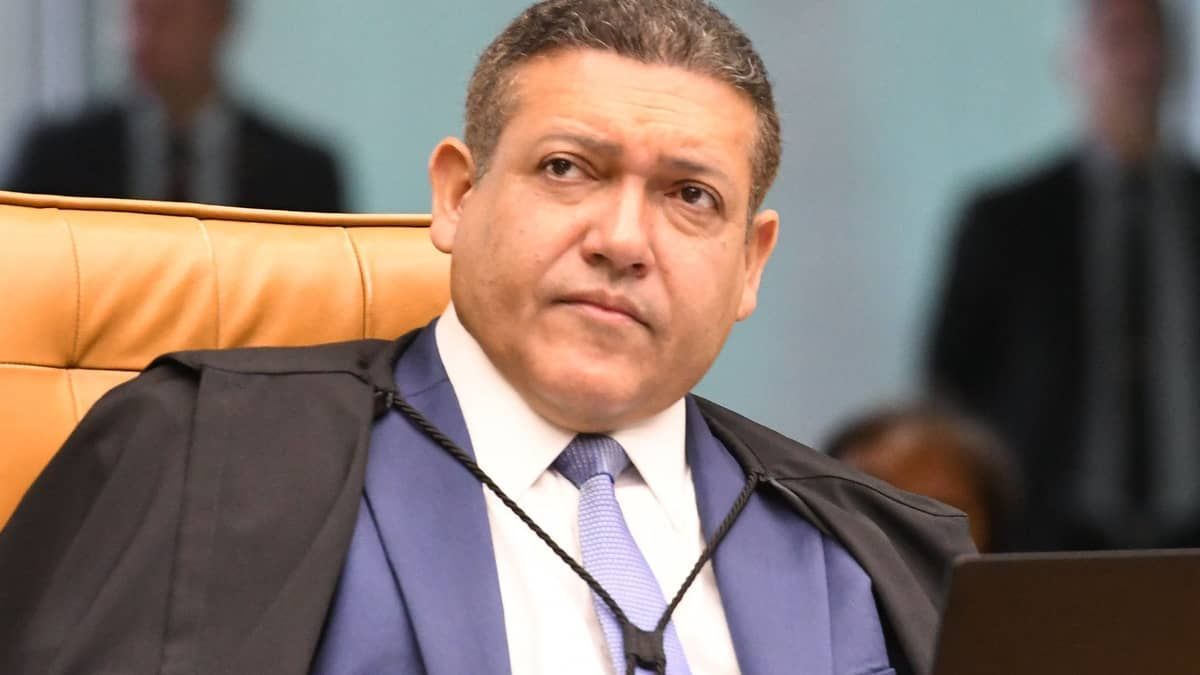 Nunes Marques é o relator no STF de ação do governo contra trechos da privatização da Eletrobras