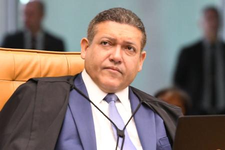 O senador tucano Aloysio Nunes (PSDB-SP) avaliou a condução coercitiva do ex-presidente Lula pela Polícia Federal como o passo definitivo para o fim do governo do PT.