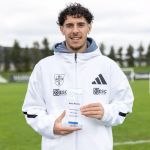 Vasco se acerta com atacante português e finaliza detalhe por novo reforço
