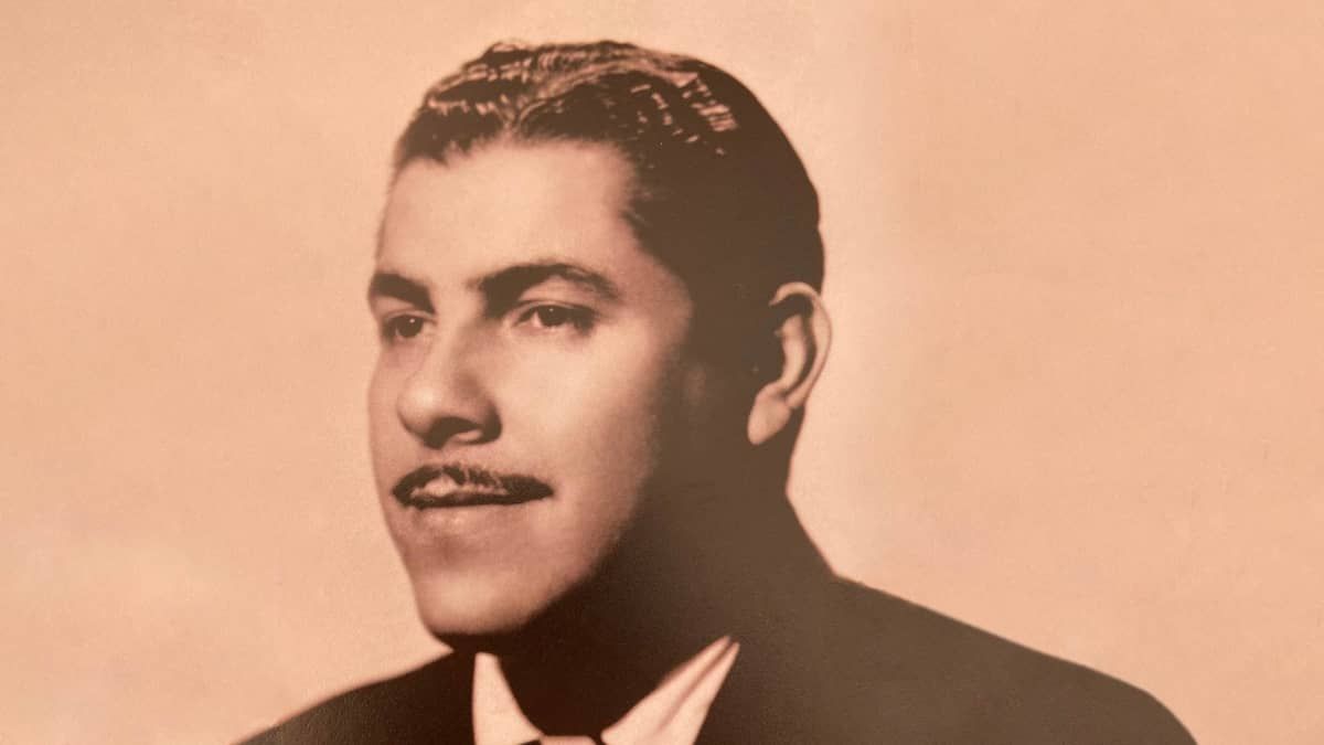 Nuno Roland lançou futuros clássicos da música brasileira com voz melodiosa 