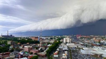 Nuvem assustadora sobre Buenos Aires