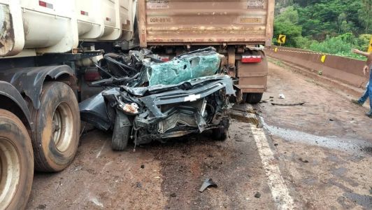 O acidente aconteceu no fim da manhã desta sexta-feira (27)