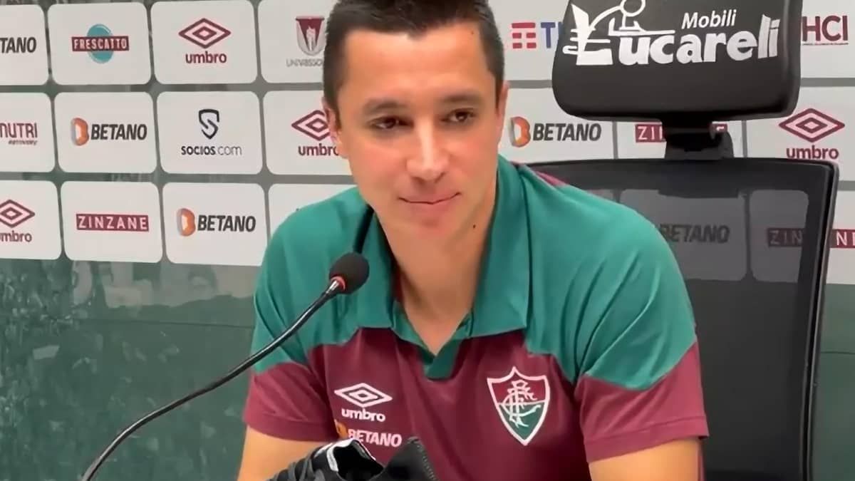 Eduardo Barros desmente 'clima ruim' de Marcelo no Fluminense