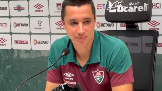'O ambiente do clube é um dos melhores', afirma Eduardo Barros