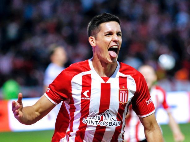 Corinthians atende pedido de Ramón e busca Guido Carrillo, mas encontra dificuldades