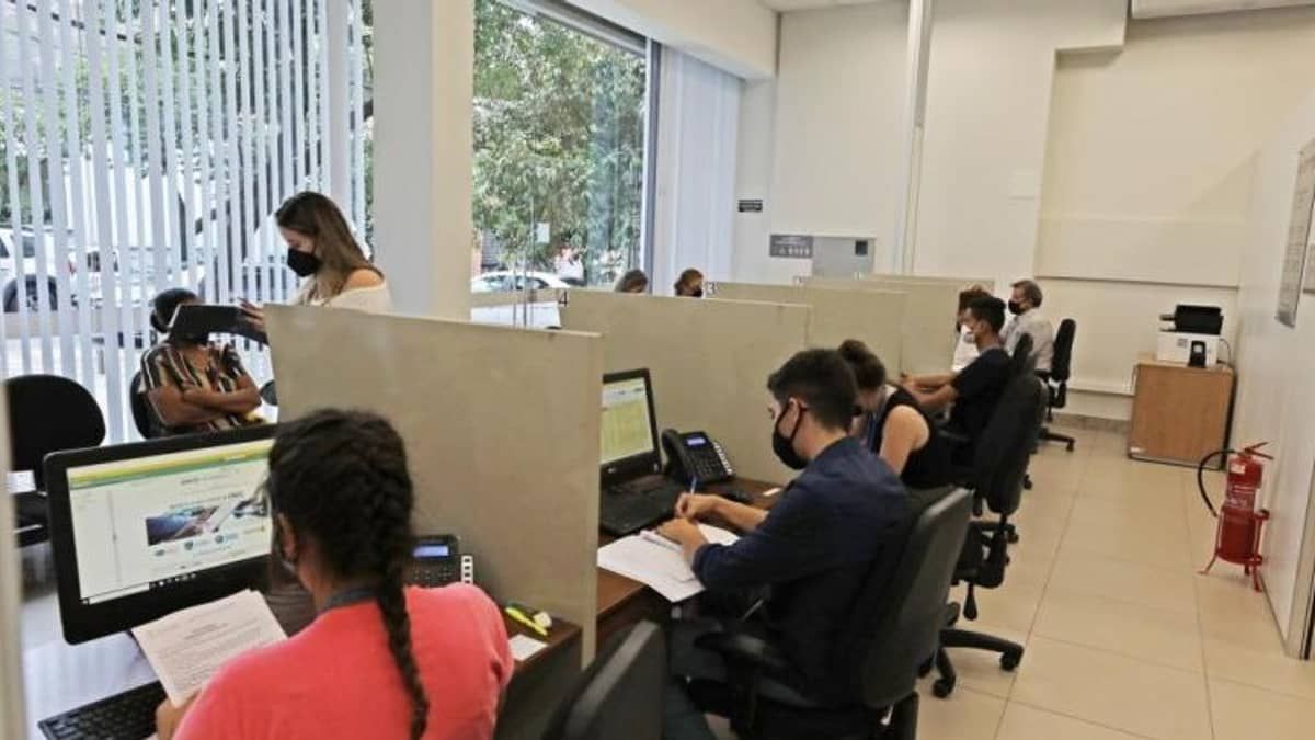 Aposentados endividados terão atendimento prioritário em Belo Horizonte