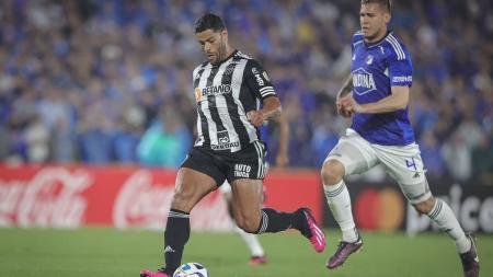 O Atlético buscou o empate no Campín aos 21 do segundo tempo; Hulk passou em branco