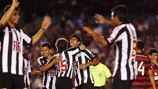 O Atlético goleou o Flamengo em 2008, em pleno Maracanã