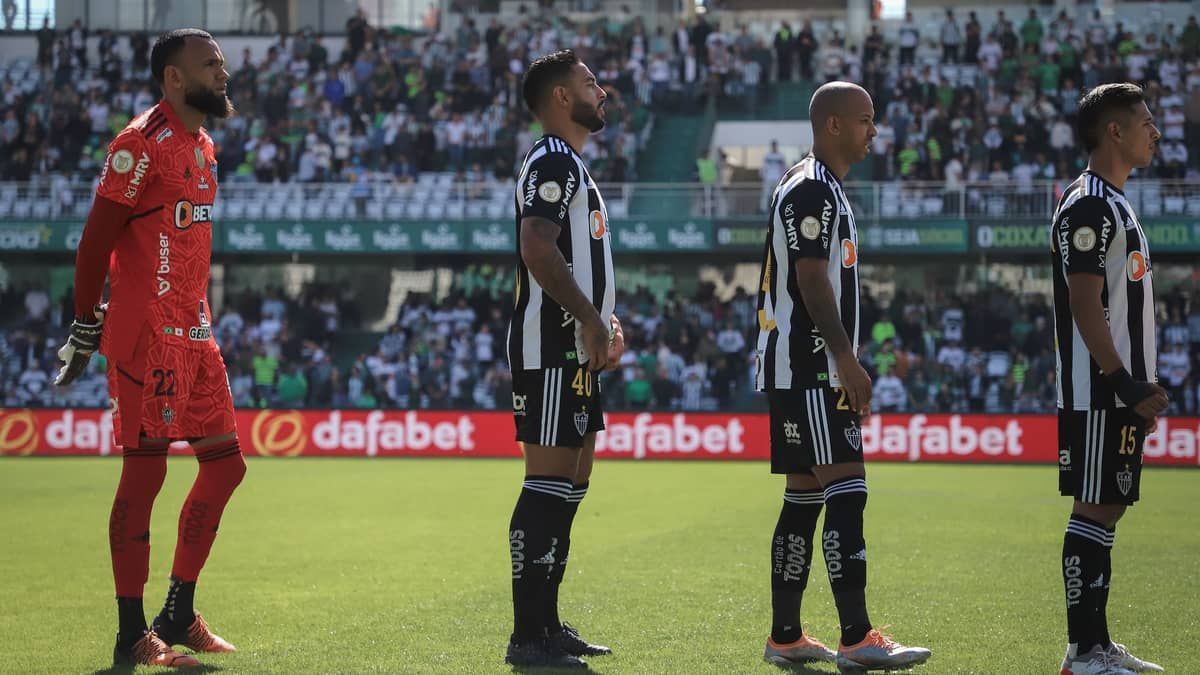 Atlético: Everson prega respeito ao Coritiba e relembra duelos de 2022