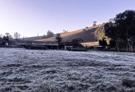 Massa de ar polar derruba temperaturas no Brasil e aumenta risco de geada intensa