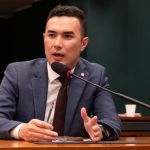 Em iniciativa da oposição, Aihara será 'ministro-espelho' do Meio Ambiente