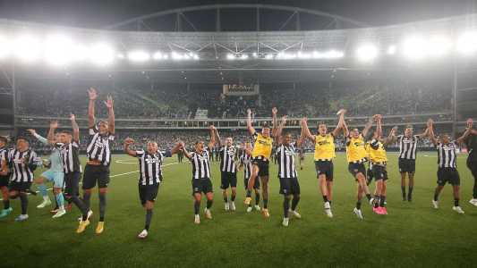 O Botafogo é o campeão simbólico do primeiro turno do Brasileiro