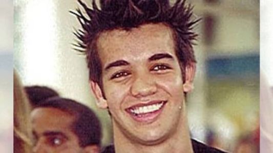 O cantor Sander Mecca foi anunciado em "A Fazenda 15" nesta quinta-feira (12)