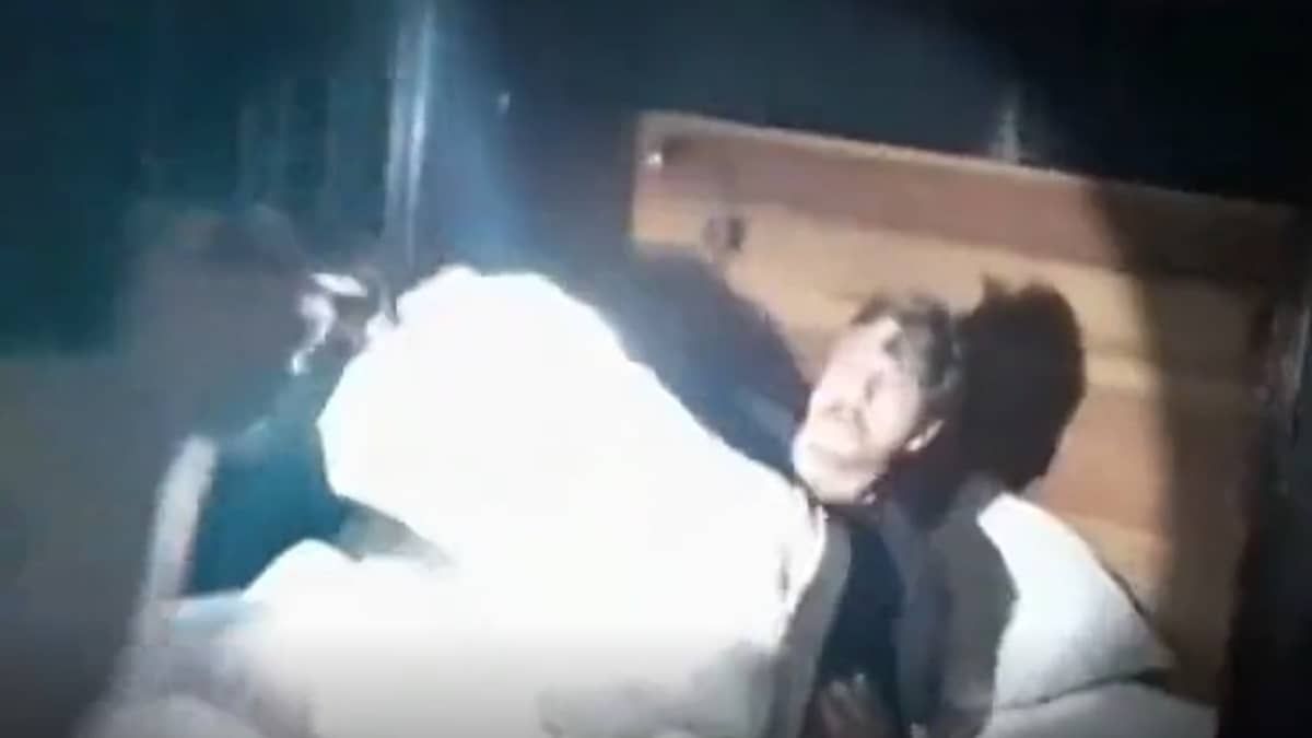 Vídeo: cantor ex-campeão de ginástica é preso por tráfico enquanto dormia