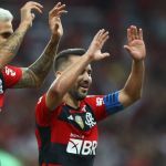 Meia avalia chave do Flamengo na Libertadores: 'Nos colocamos nessa situação'