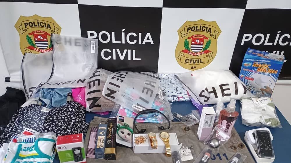 Casal é preso por roubar carteiro com produtos da Shein