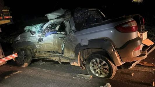 O casal não resistiu e morreu no local
