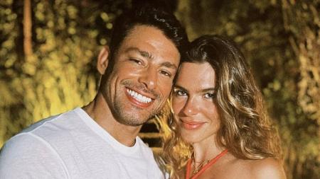 O casamento de Mariana Goldfarb e Cauã Reymond chegou ao fim de acordo com anúncio feito pela modelo