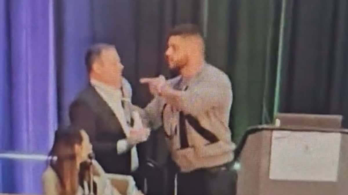 Vídeo: em evento, homem agride médico que teria abusado de sua mulher: 'te mataria se estivesse no Brasil'